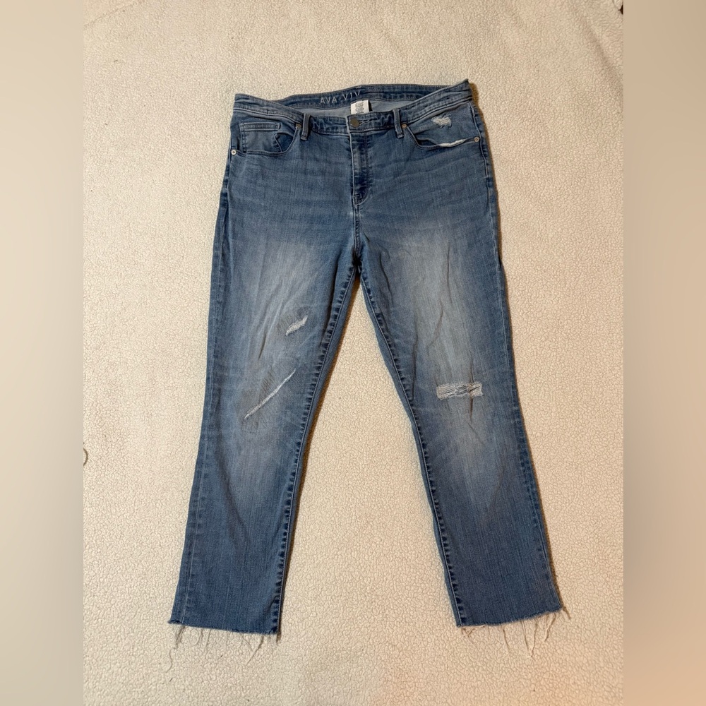Ava & Viv Blue Distressed Ankle Jeans